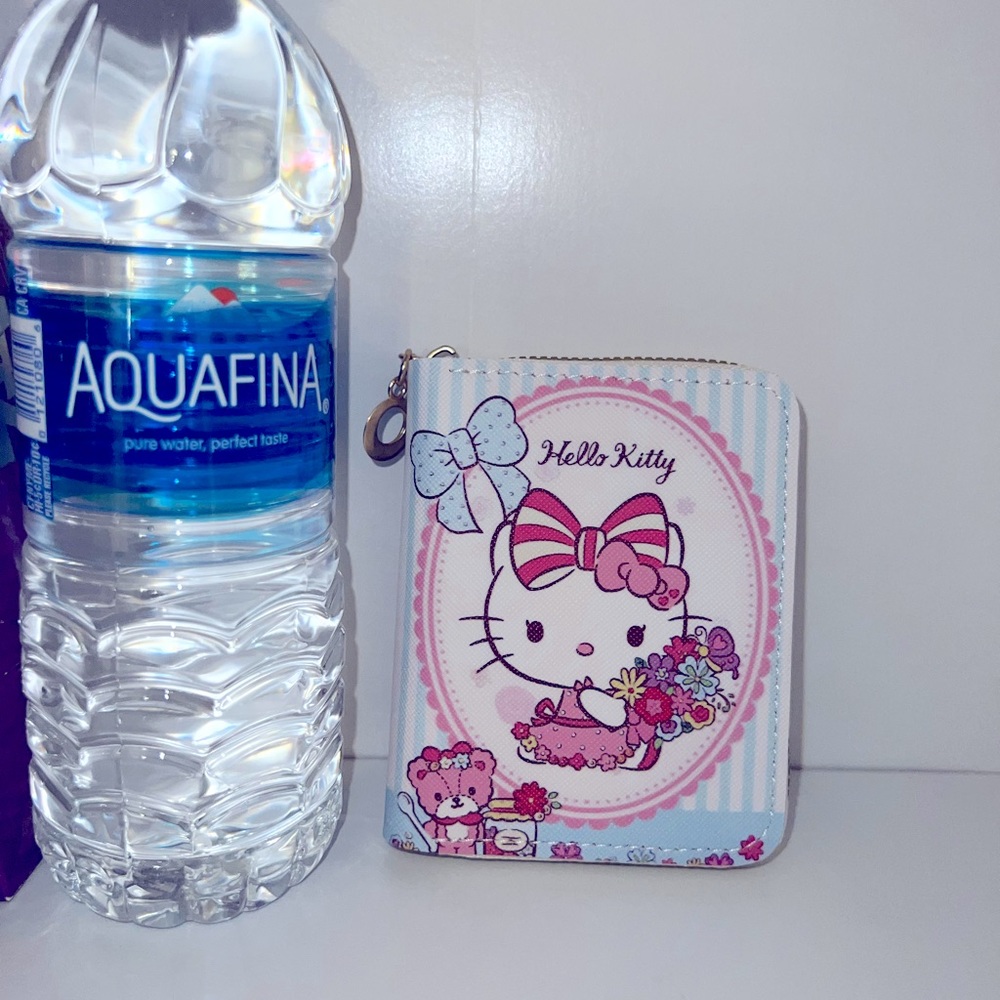 Hello kitty small wallet